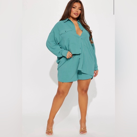 Fashion Nova Take Me Uptown Short Set In Green-Size 1X NWT💚 - Picture 4 of 8